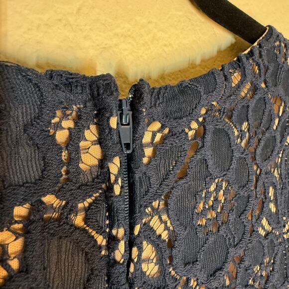 City Studio Fit & Flare Mini Dress Juniors 5 Blue Lace Sleeveless Coquette Party - Picture 9 of 10